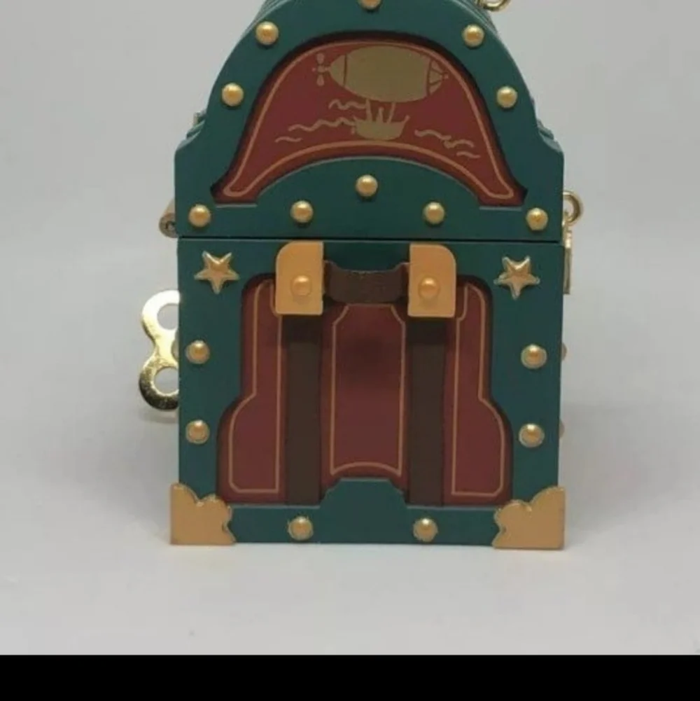 Hallmark Keepsake Merry Music Makers Christmas Ornament Wind Up Sound Motion
